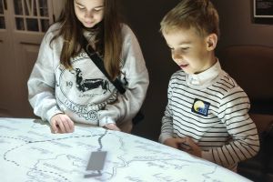 Zwiedzanie nowodworskiego muzeum z okazji Dnia Niepodległości