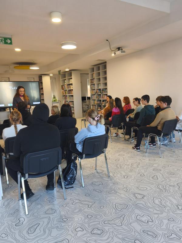 Podcast od podstaw — praktyczne warsztaty pełne kreatywności.